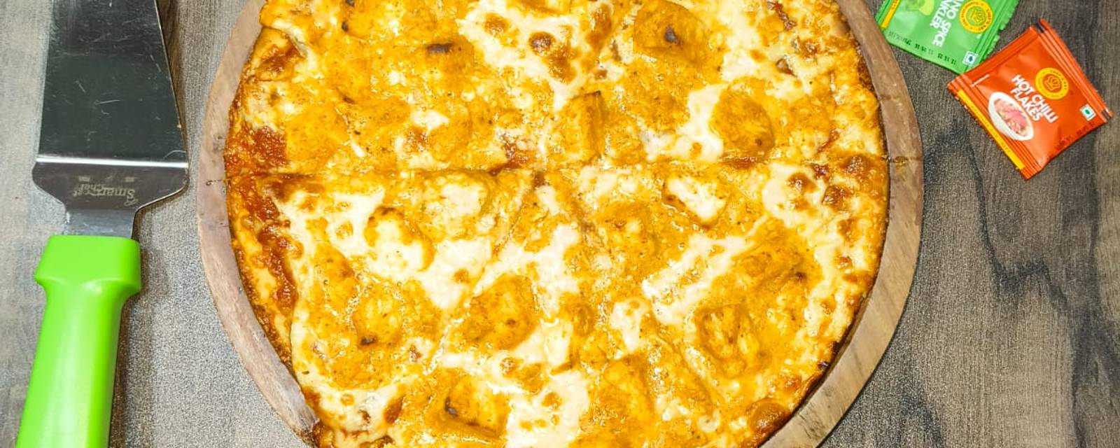 Tia's Pizzeria cover